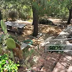 Iris - Beautiful Terrace And Garden Overlooking The Sea Villa *