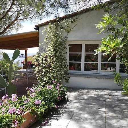 Willa Iris - Beautiful Terrace And Garden Overlooking The Sea Seccheto